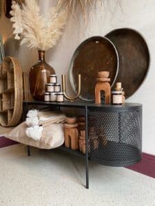 Buffet bas noir Hubsch Interior bois de frêne et métal