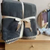 Grand plaid gris ultra doux – Image 3